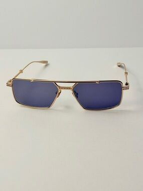 Valentino V-SEI VLS-111A-58 Gold Titanium Sunglasses New Authenticity